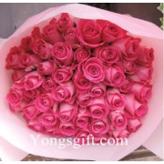 Stunning 50 Rose Bouquet to Japan